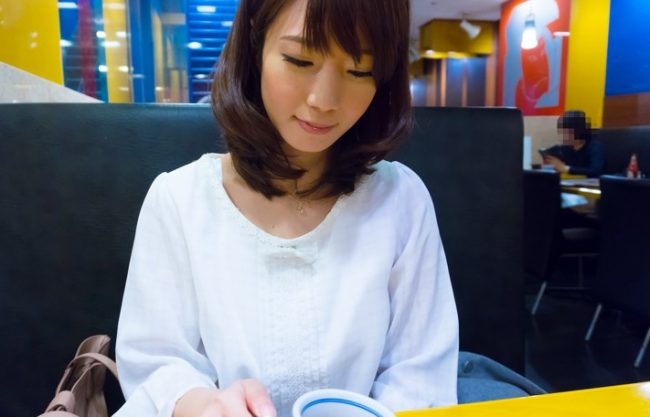 「ナンパについて」と声掛けしたら奥様だった。ナンパされたのも嬉しそうで欲求不満解消のためになんでもしてくれました！